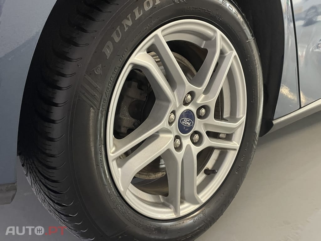 Ford Focus 1.0 EcoBoost CONNECTED