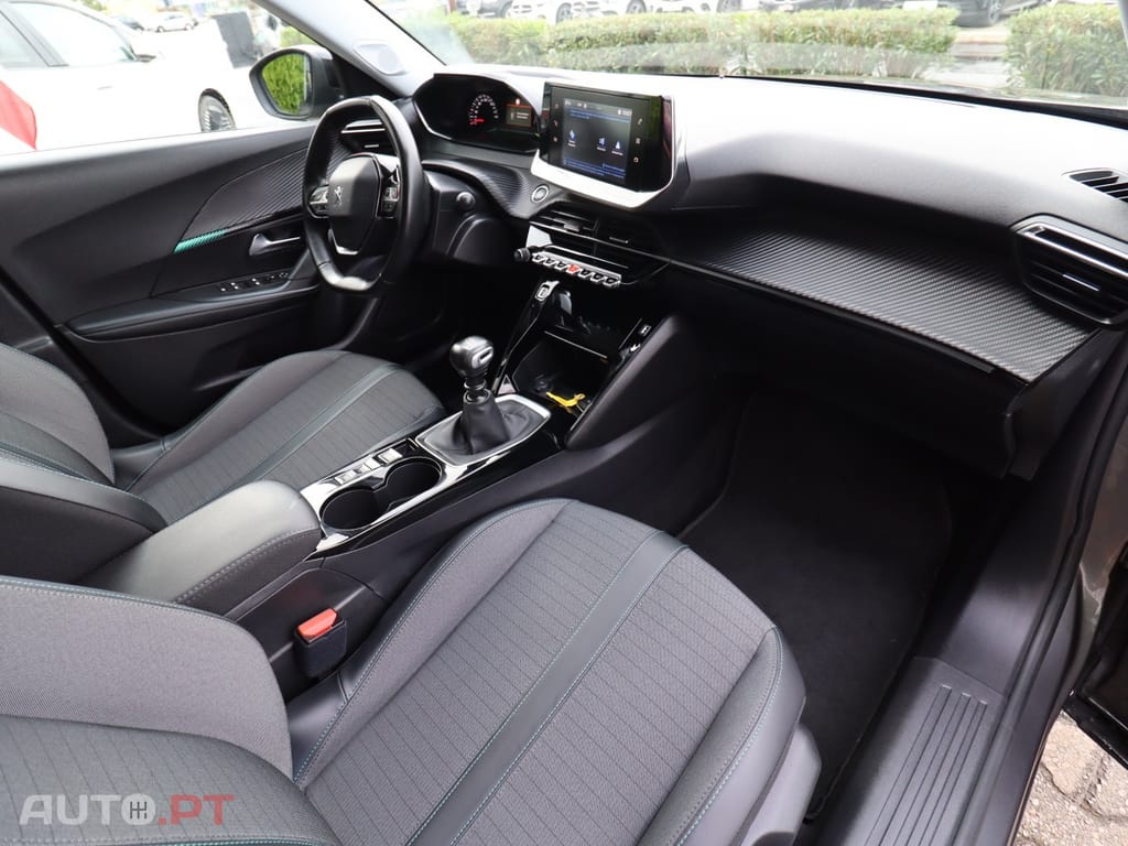 Peugeot 2008 1.5 BlueHDi Allure