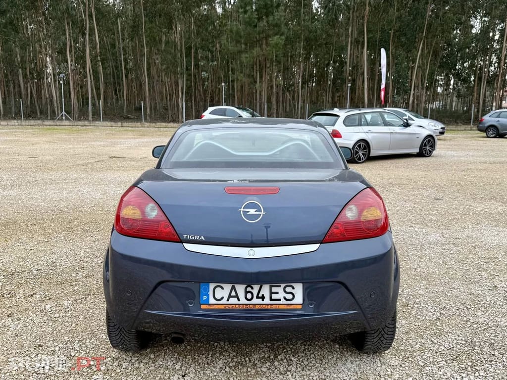 Opel Tigra TwinTop 1.4 Easytronic Edition