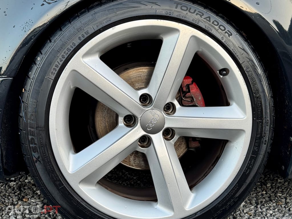 Audi A4 Avant 2.0 TDi S-line