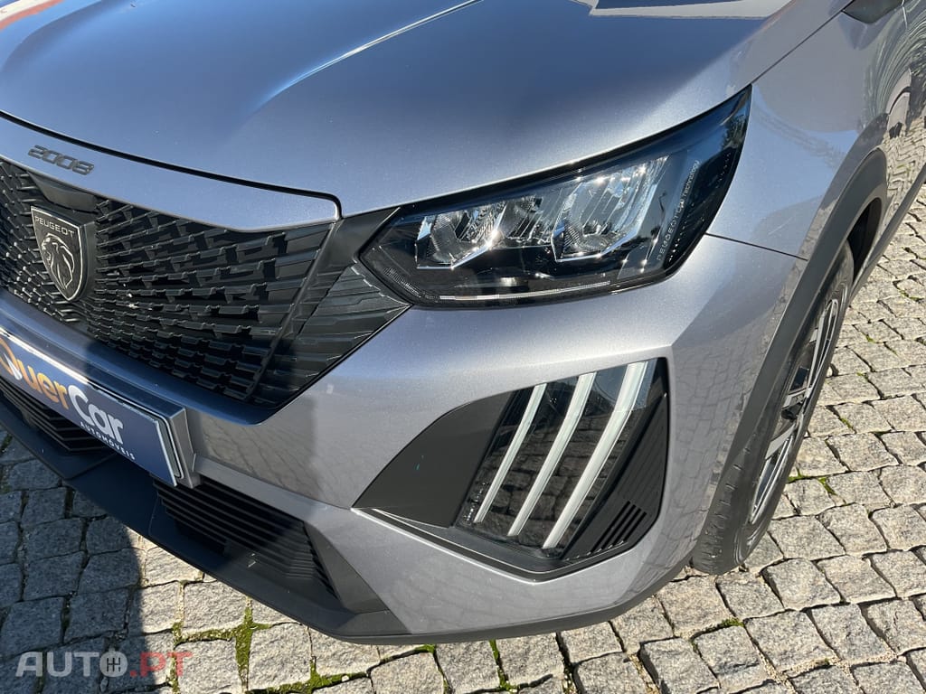 Peugeot 2008 1.2 PureTech Active Pack