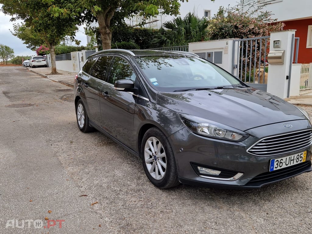 Ford Focus SW Titanium