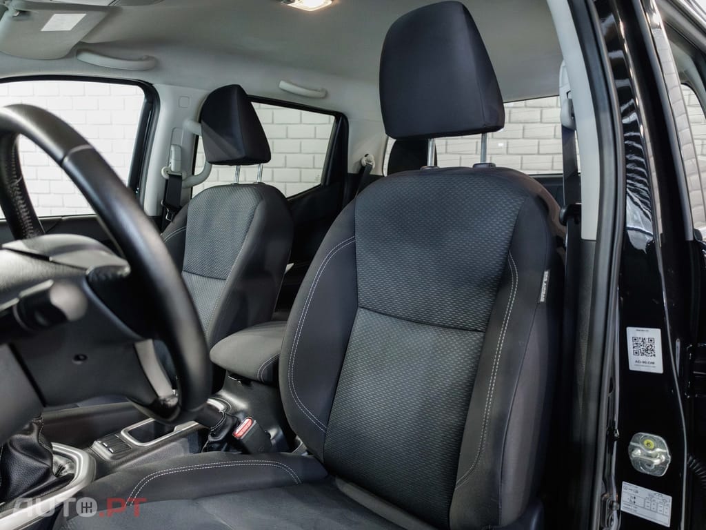 Nissan Navara 2.3 dCi CD 4WD N-Connecta