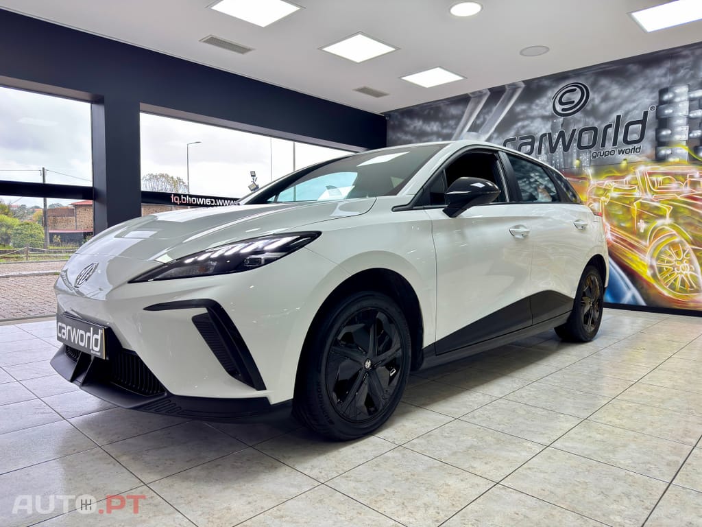 MG MG4 51 kWh Standard