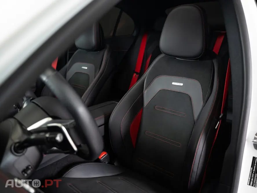 Mercedes-Benz E 53 AMG 4Matic+ SpeedshiftFT TCT 9G