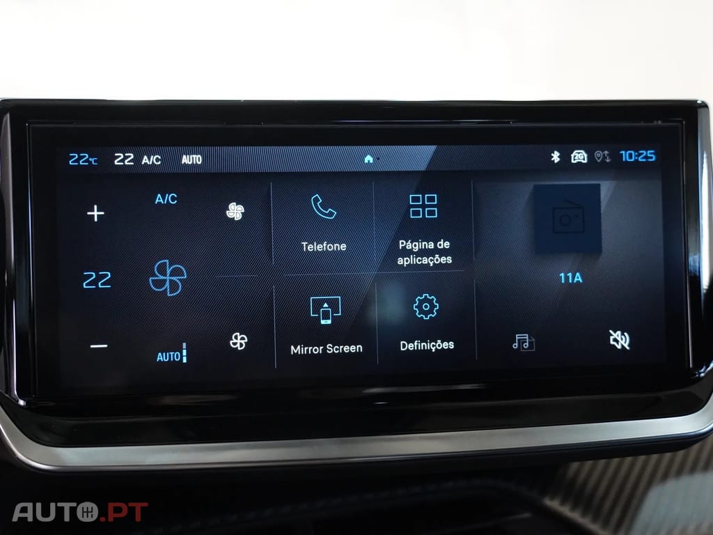 Peugeot E-2008 54 kWh GT