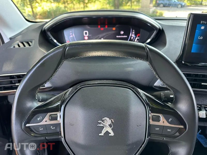 Peugeot 3008 1.2 PureTech Allure Pack