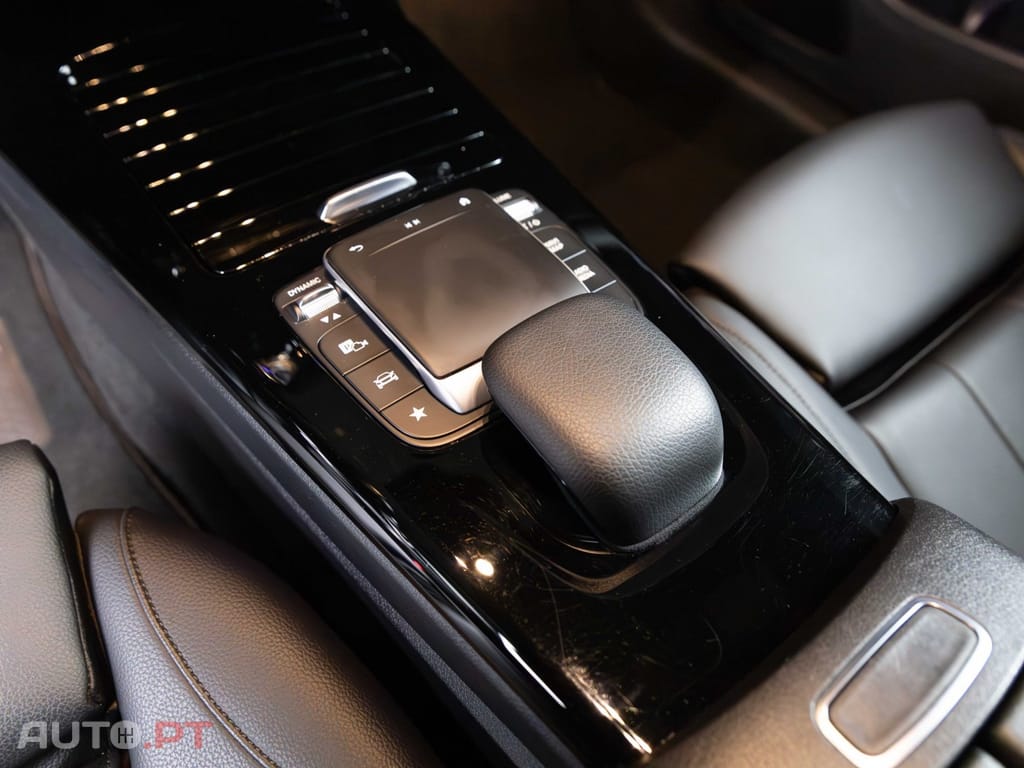 Mercedes-Benz CLA 180 d Shooting Brake 7G-DCT Progressive