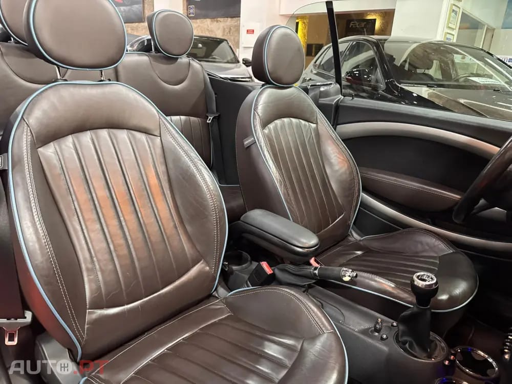 MINI Cooper Cooper D