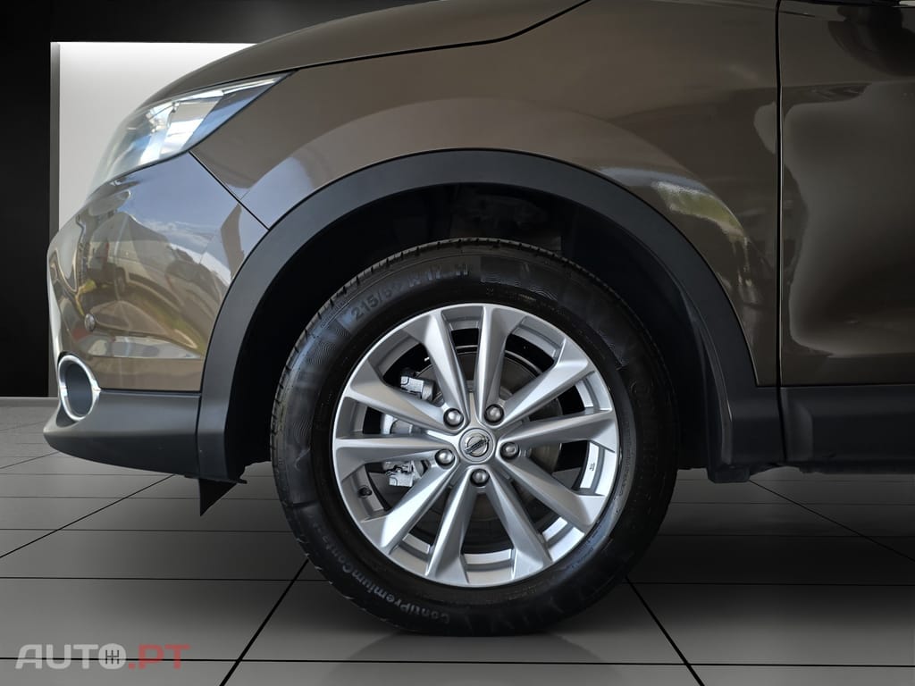 Nissan Qashqai 1.5 dCi N-Connecta