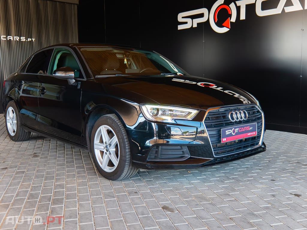 Audi A3 1.6 TDI S tronic