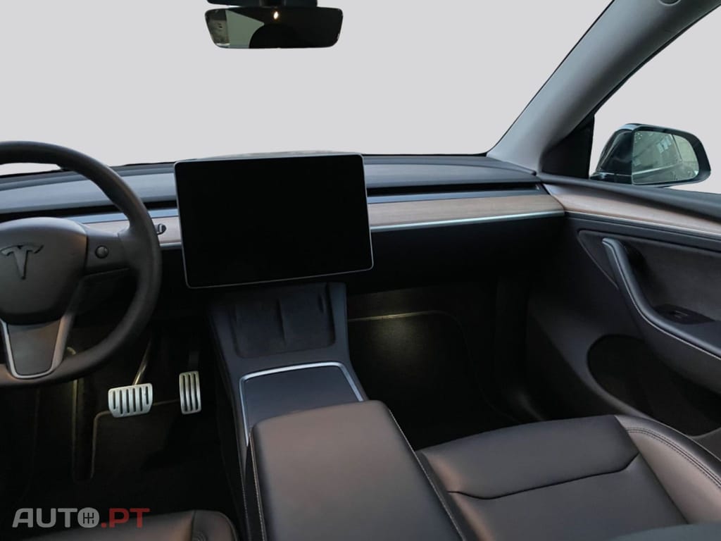 Tesla Model Y I.V.A DEDUTIVEL Performance Dual AWD