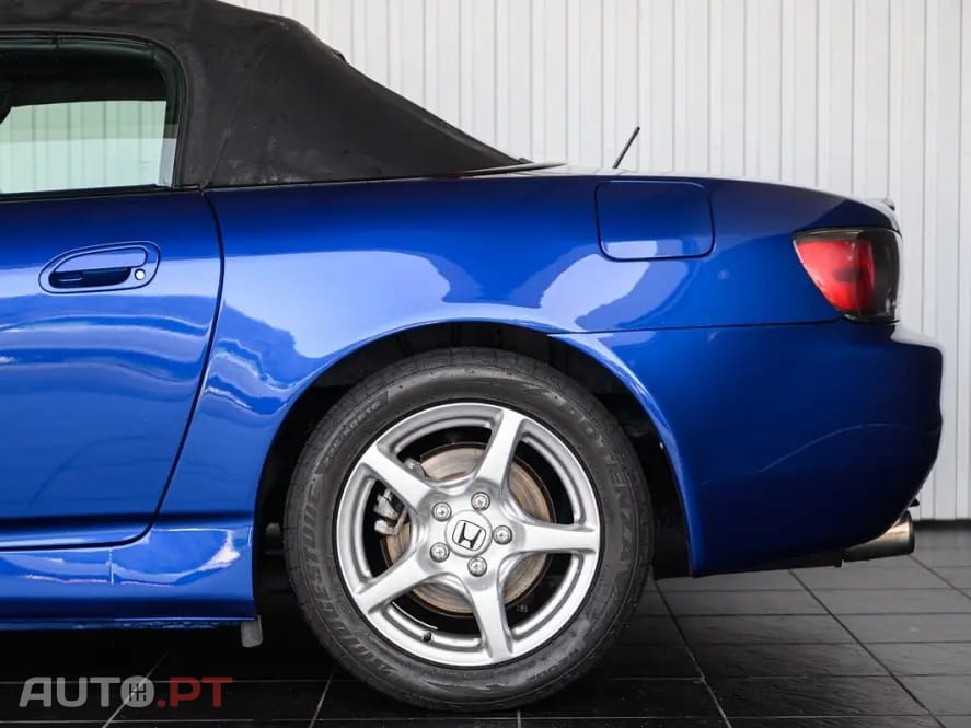 Honda S2000 Standard