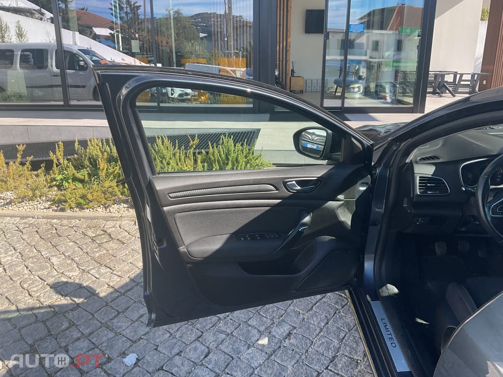 Renault Mégane Sport Tourer 1.5 Blue dCi Limited