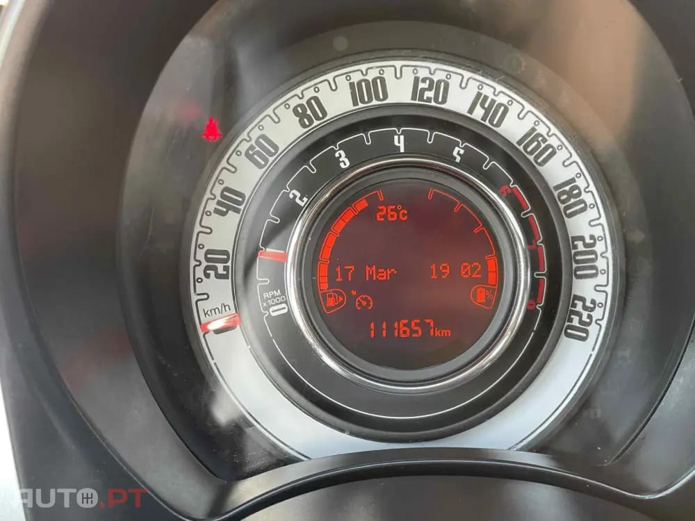 Fiat 500 1.0 Hybrid Sport — fotografia 13