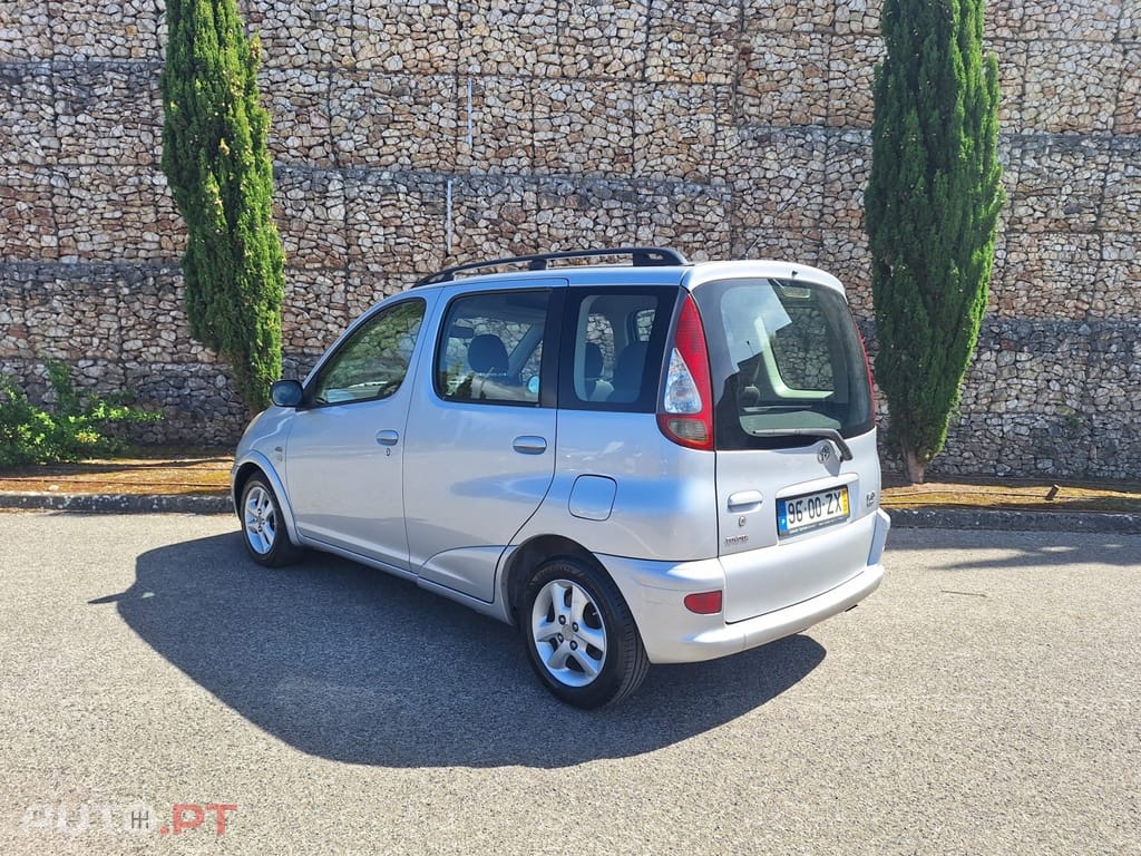 Toyota Yaris Verso 1.4 D-4D Sol