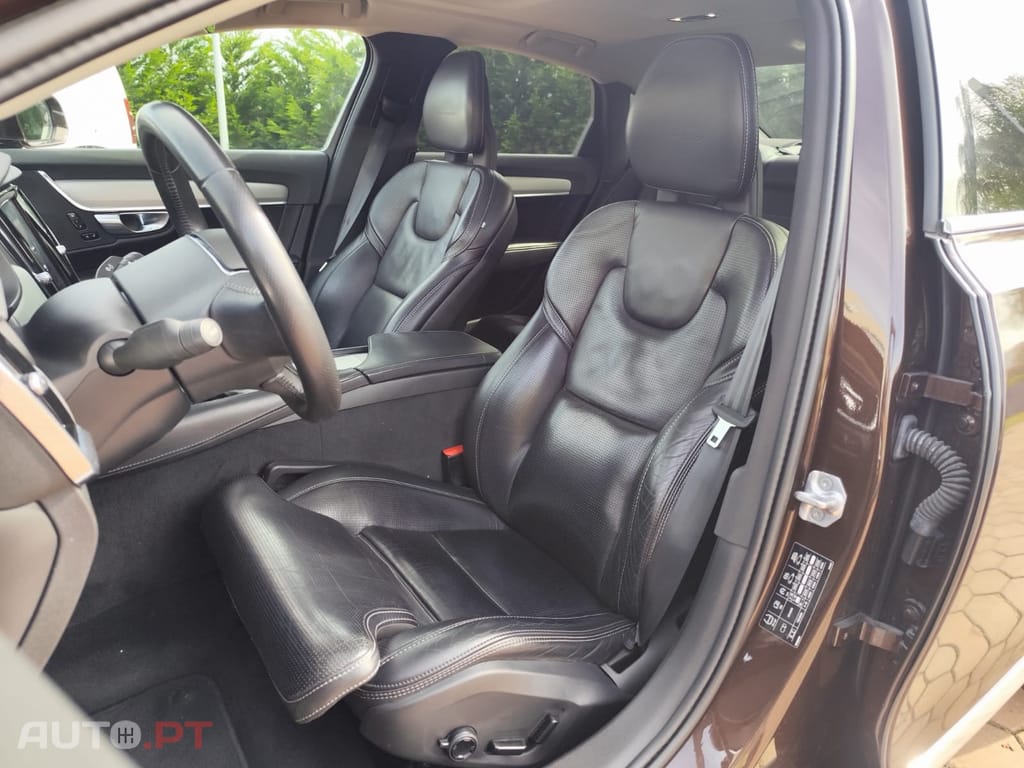 Volvo S90 2.0 B5 Inscription AWD Geartronic