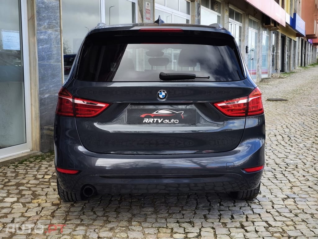 BMW 216 d 7L Line Sport