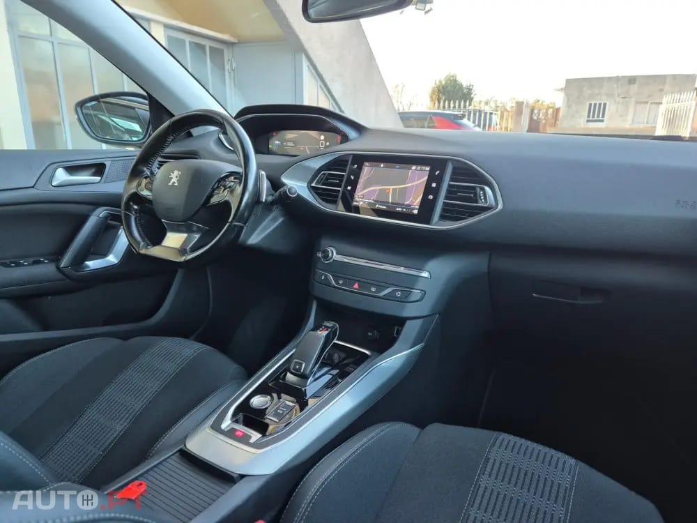 Peugeot 308 SW 1.5 BlueHDi Allure EAT8