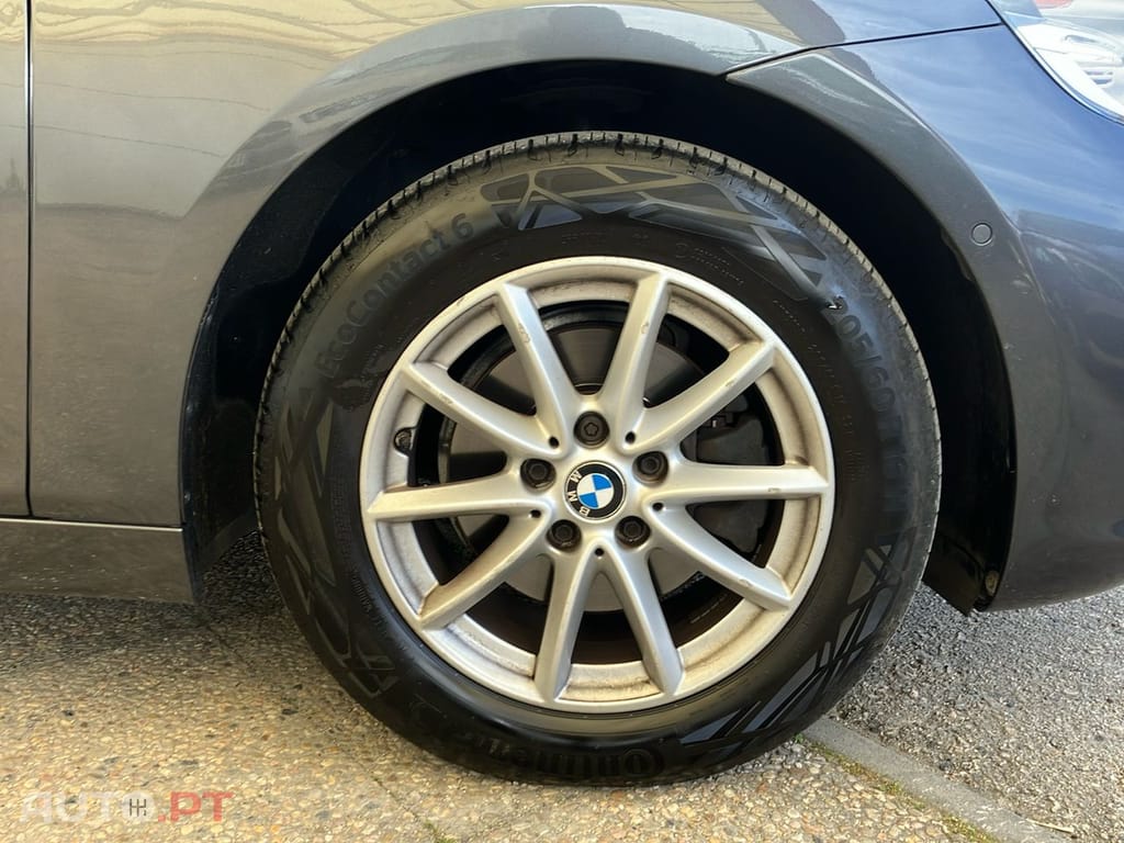 BMW 216 d Luxury Line
