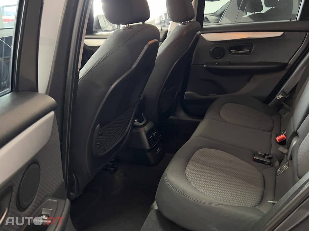 BMW 216 d Aut. Luxury Line