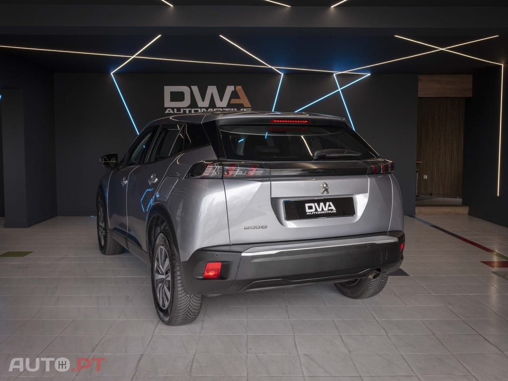 Peugeot 2008 1.5 BlueHDi Active