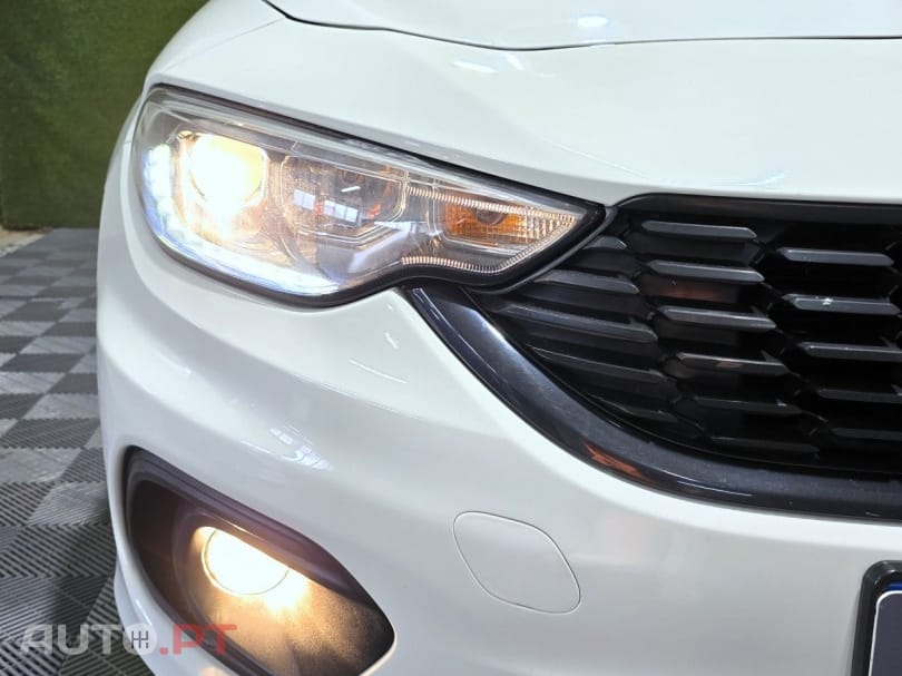 Fiat Tipo 1.3 M-Jet Street