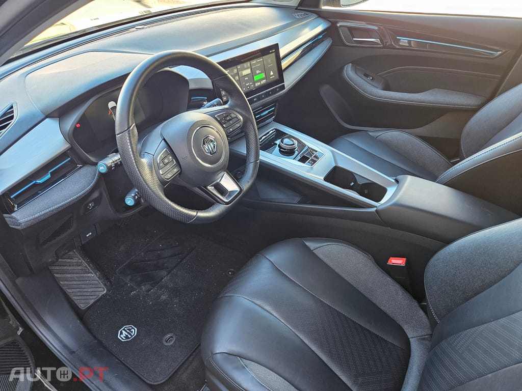 MG MG5 61 kwh Luxury