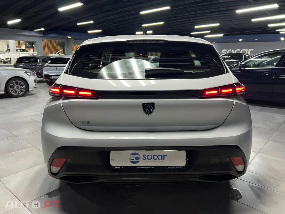 Peugeot 308 1.2 Hybrid Style e-DCS6