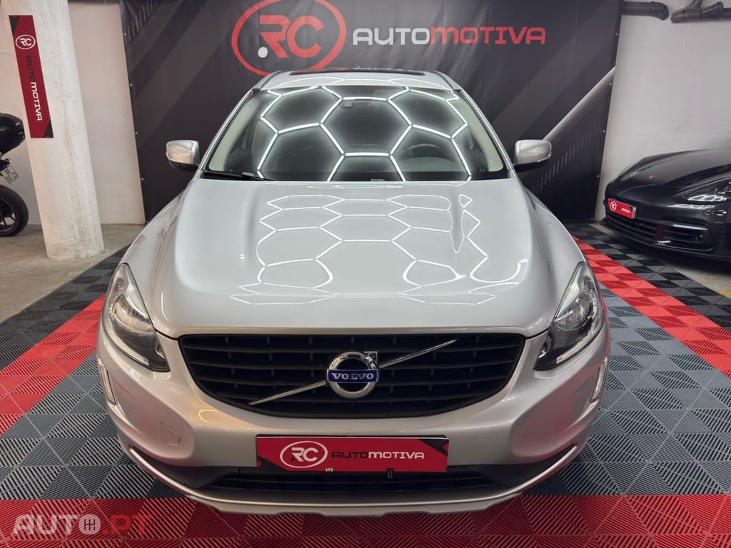 Volvo XC60 2.0 D3 Momentum Geartronic