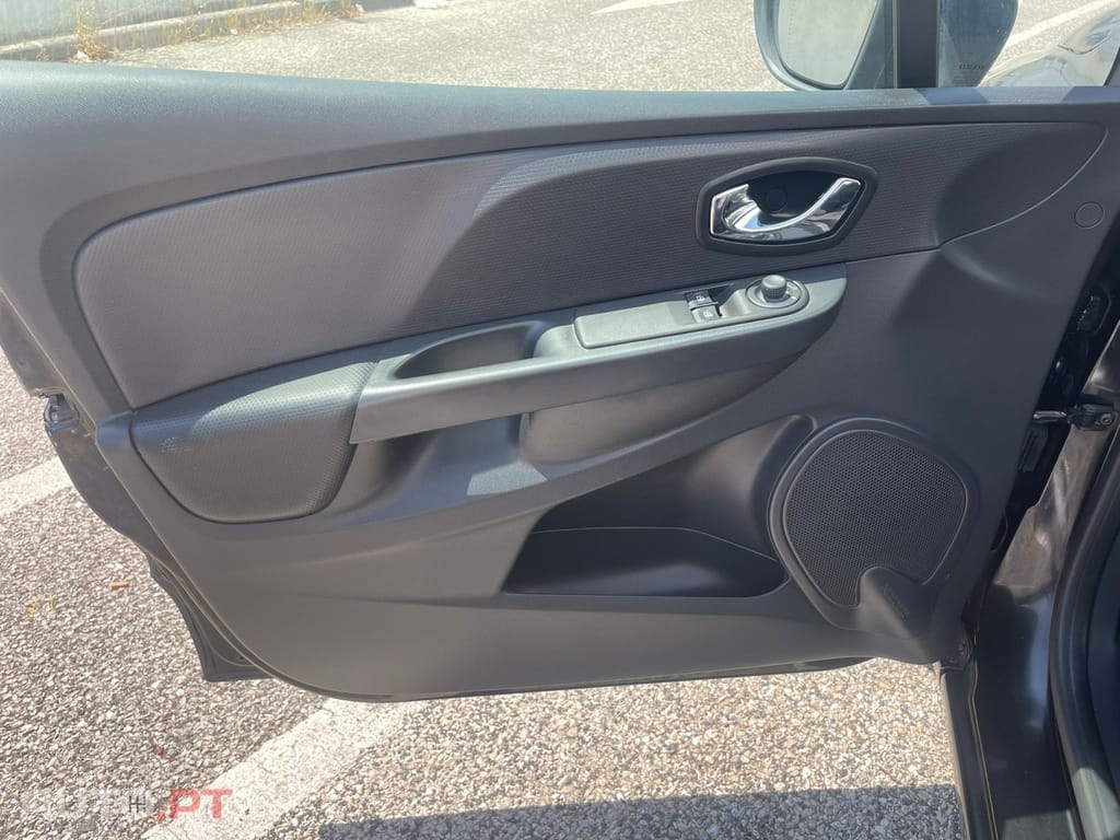 Renault Clio 0.9 Energy Expression