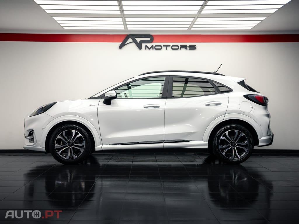 Ford Puma 1.0 EcoBoost MHEV ST-Line