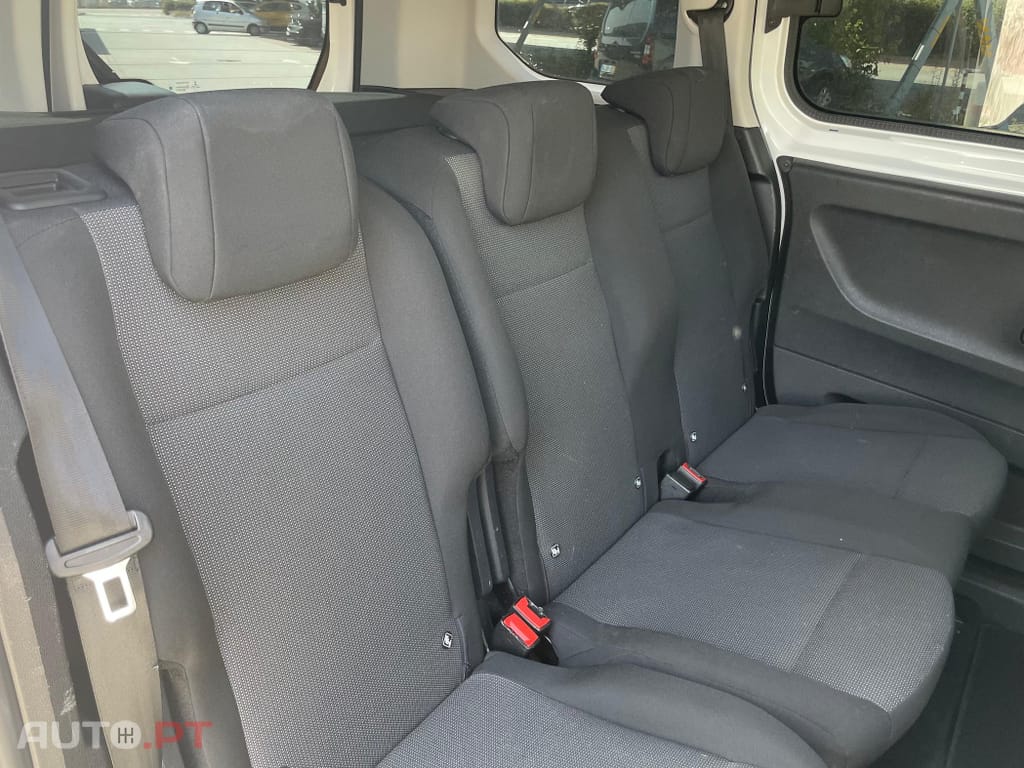 Peugeot Rifter 1.5 BlueHDi Active Pack