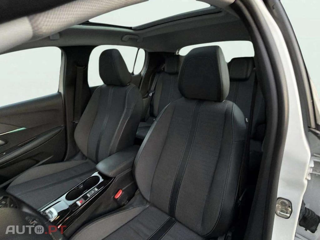 Peugeot 208 1.2 PureTech Allure Pack EAT8