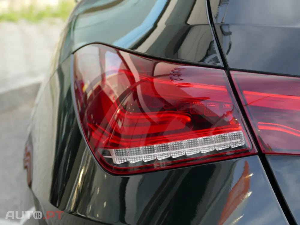 Mercedes-Benz CLA 250 e Shooting Brake AMG Line