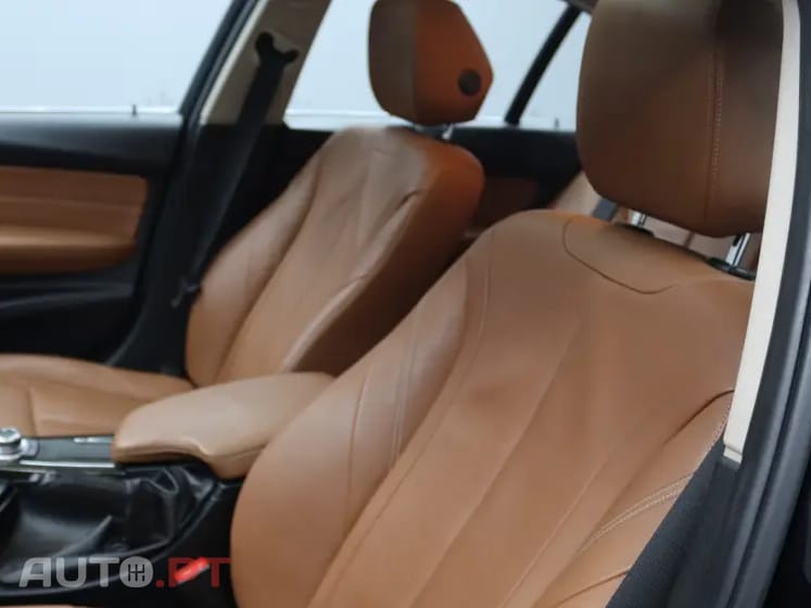 BMW 320 d Auto Line Luxury