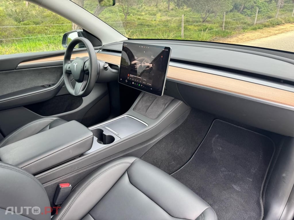 Tesla Model Y Performance Tração Integral