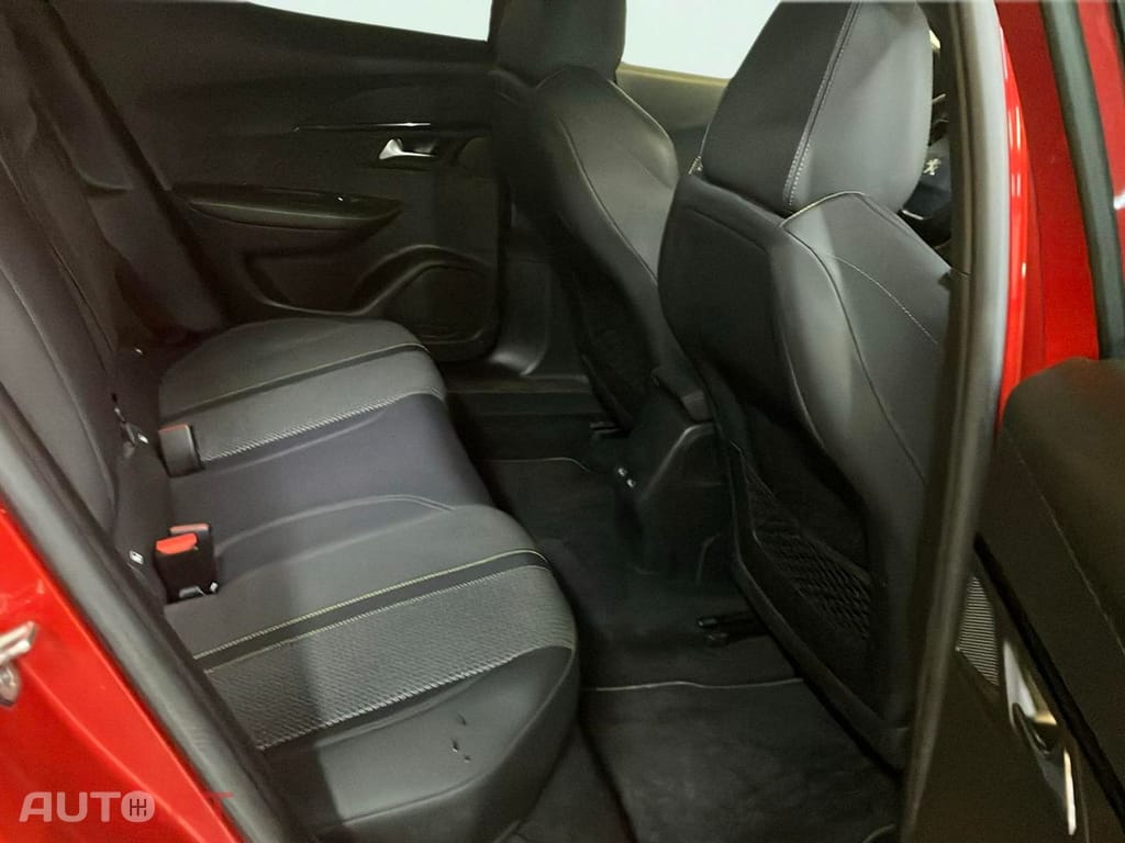 Peugeot 2008 1.2 PureTech GT Line