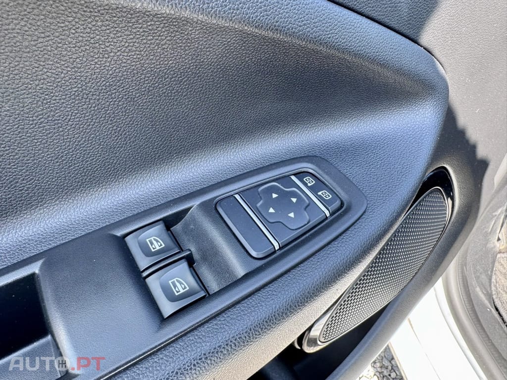 Renault Zoe c/ Bateria R110 Life 52 kw