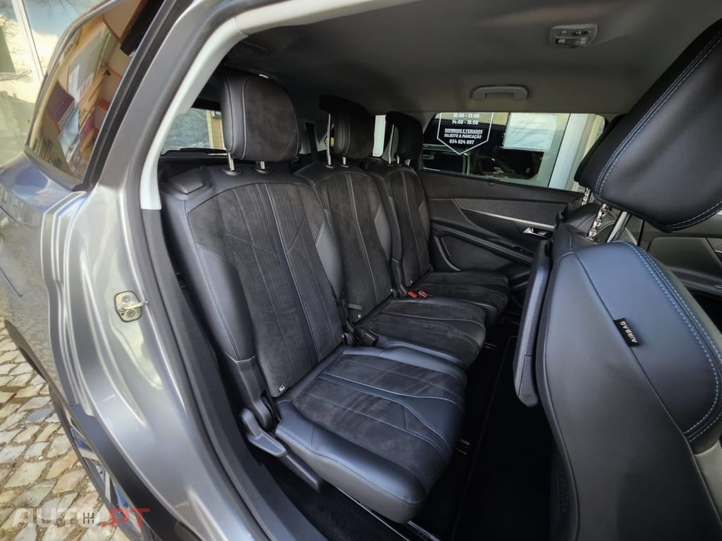 Peugeot 5008 PureTech 130 Crossway