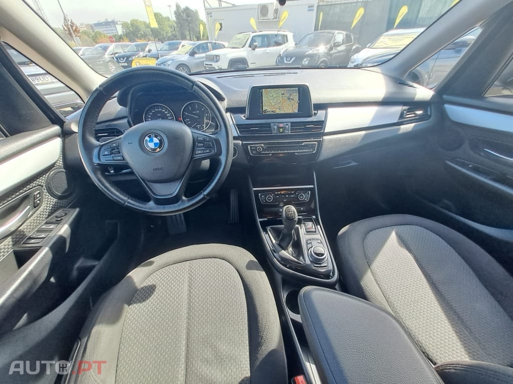 BMW 216 d Advantage