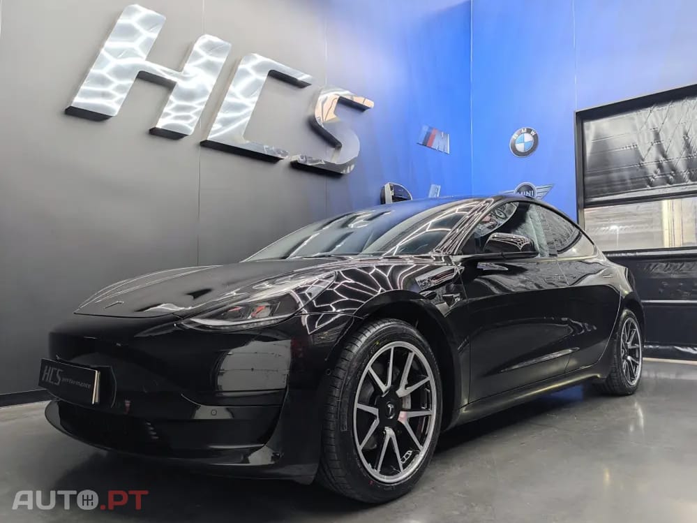 Tesla Model 3 Tração Traseira