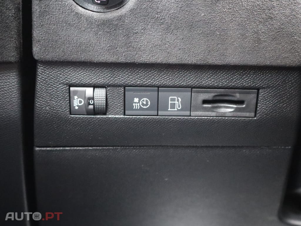 DS DS4 E-Tense Performance Line EAT8