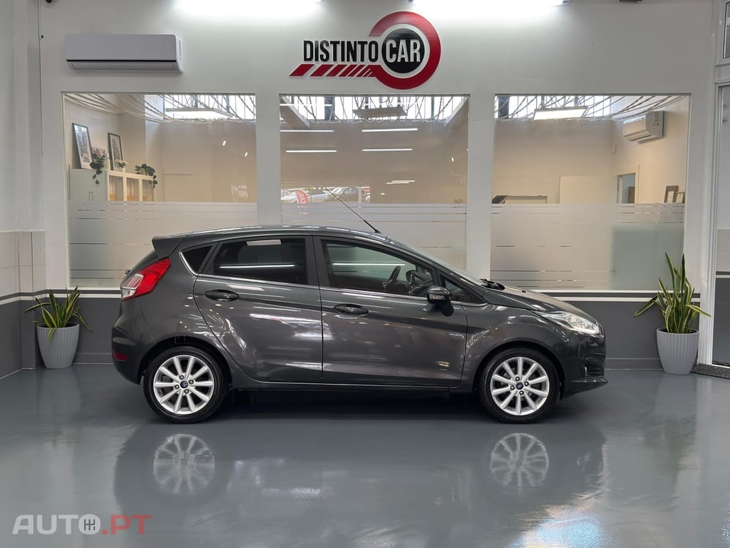 Ford Fiesta 1.0 T EcoBoost Titanium PowerShift