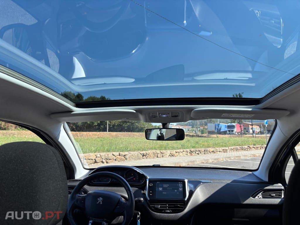 Peugeot 208 1.6 BlueHDi Allure