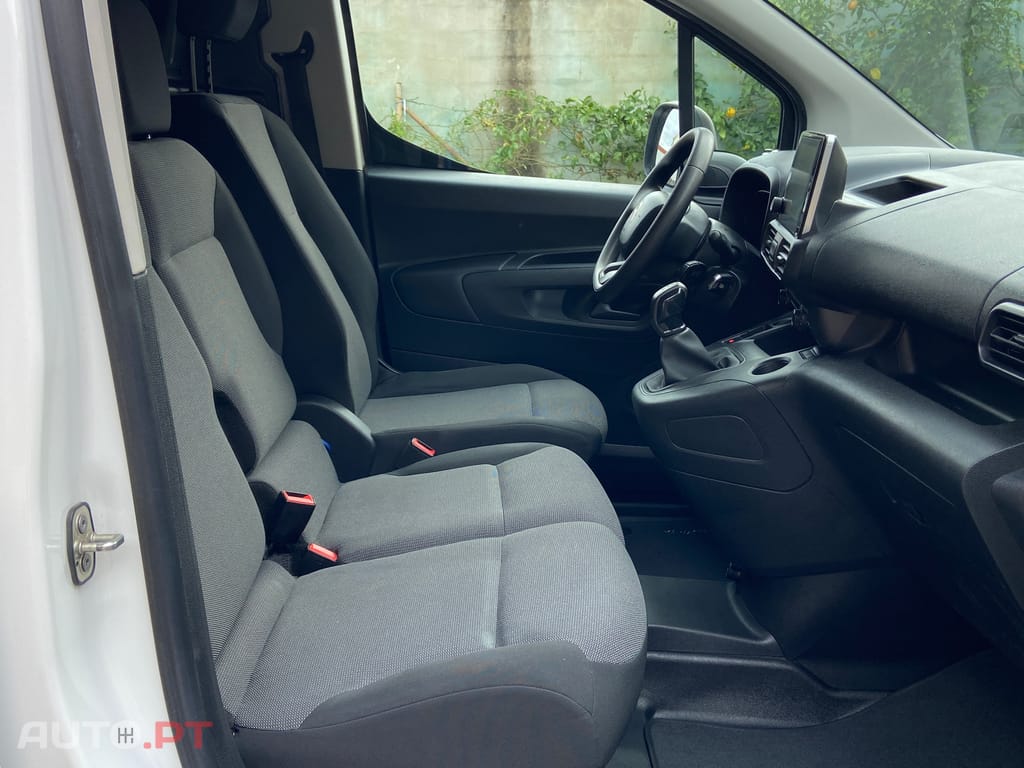 Citroen Berlingo 1.6 HDI  100cv CarPlay Nacional