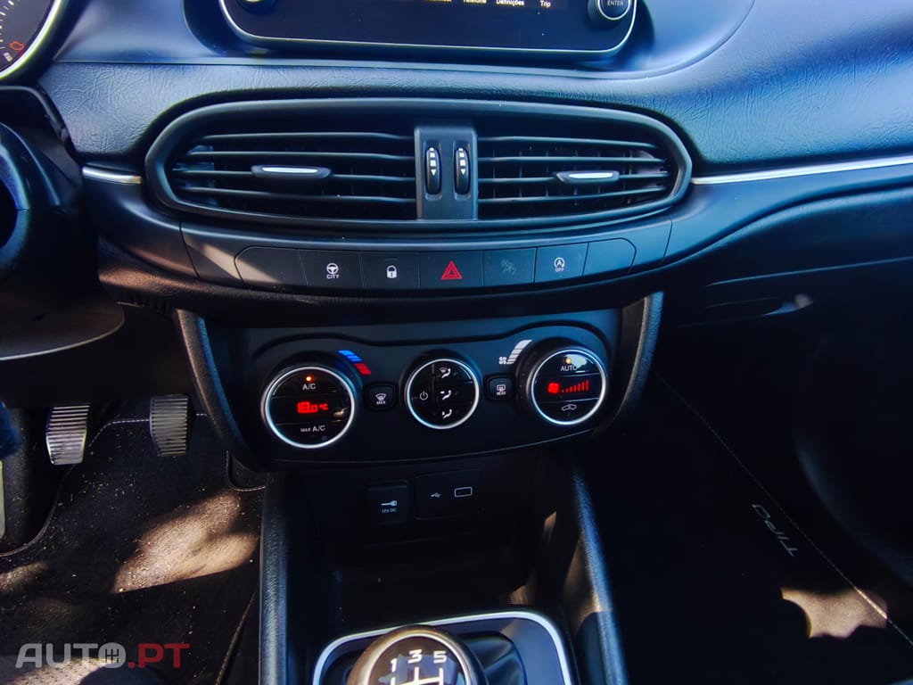 Fiat Tipo Street