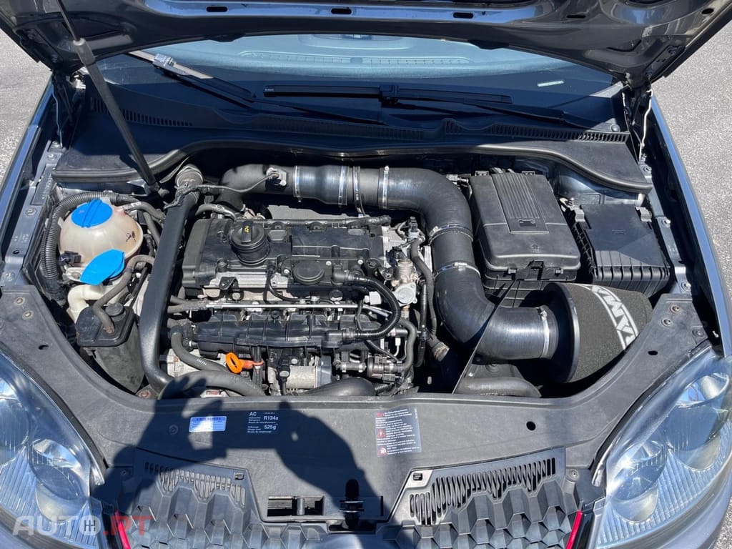 Volkswagen Golf 2.0 GTi