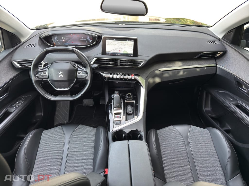 Peugeot 3008 PureTech 130 Stop & Start GPF EAT8 Allure