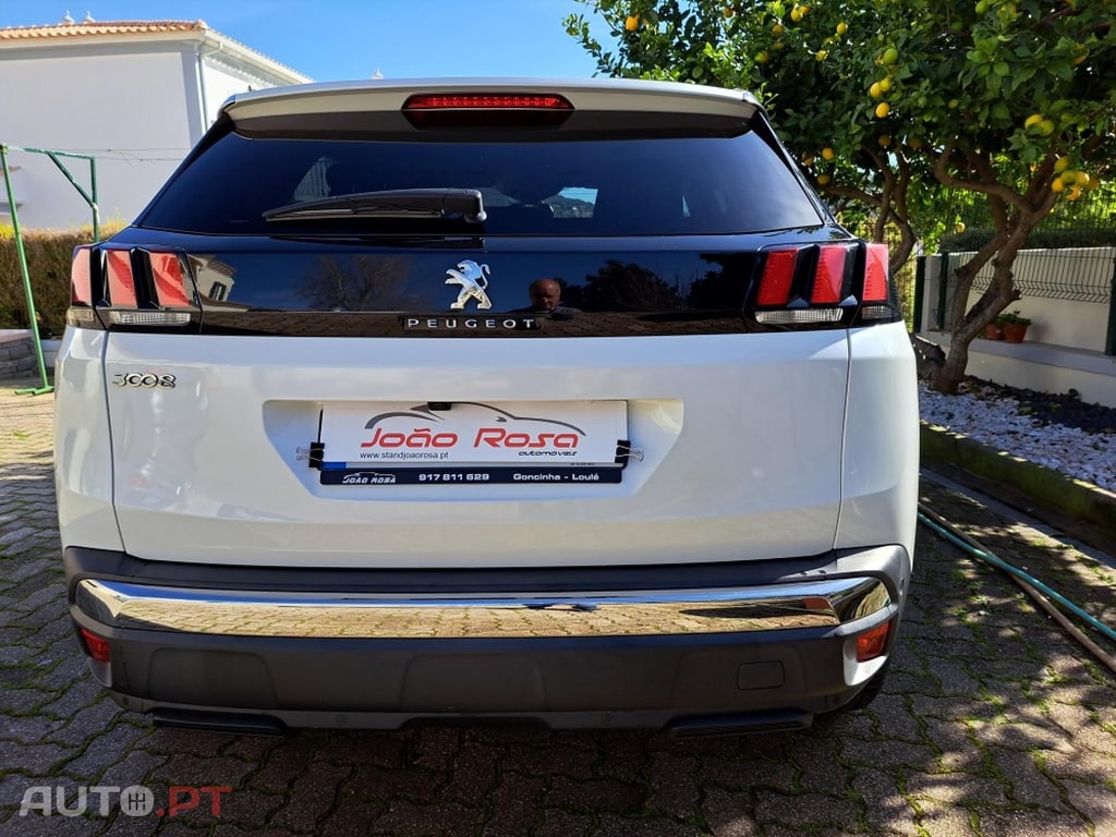 Peugeot 3008 1.5 HDI ALLURE Cx 8 v, 130 CV